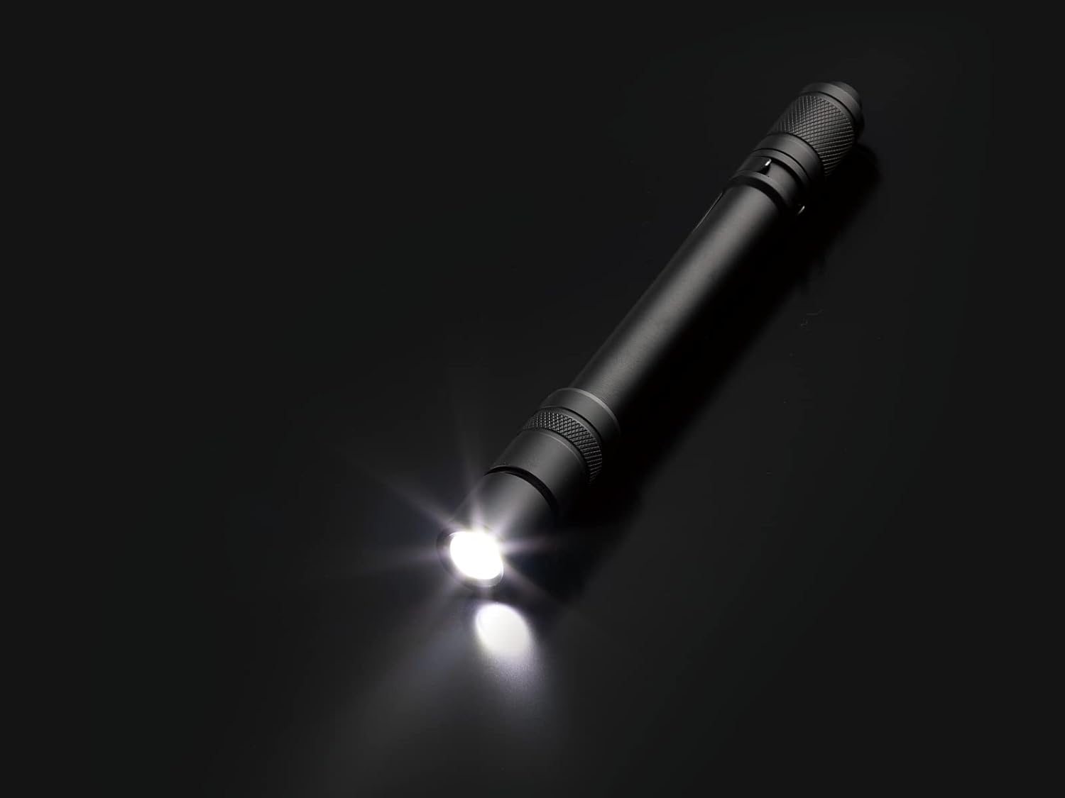 充電式LEDペンライト 350lm 防水機能付 KTC AL815P