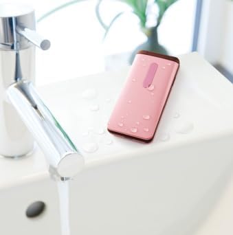 京セラ GRATINA 4G KYF31 ブラック au版 SIMフリー 折りたたみ式4Gケータイ 防水防塵 耐衝撃対応