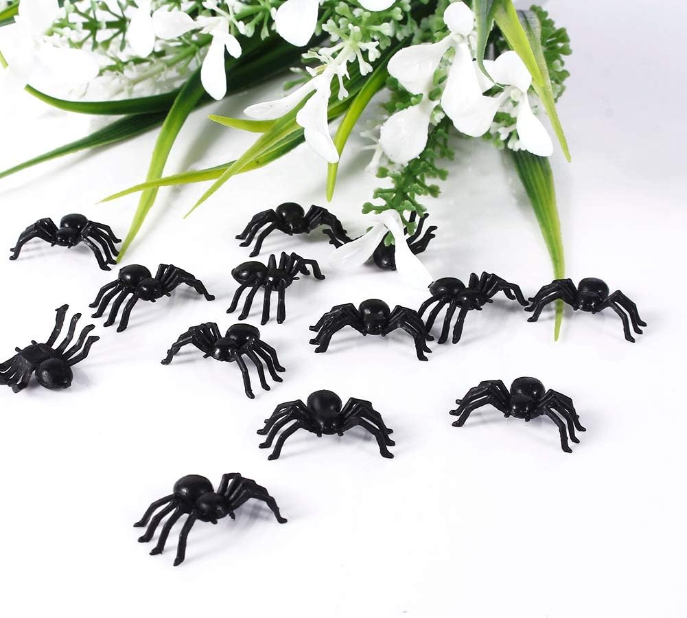 ハロウィンパーティー用リアルサイズ蜘蛛おもちゃ50個セット