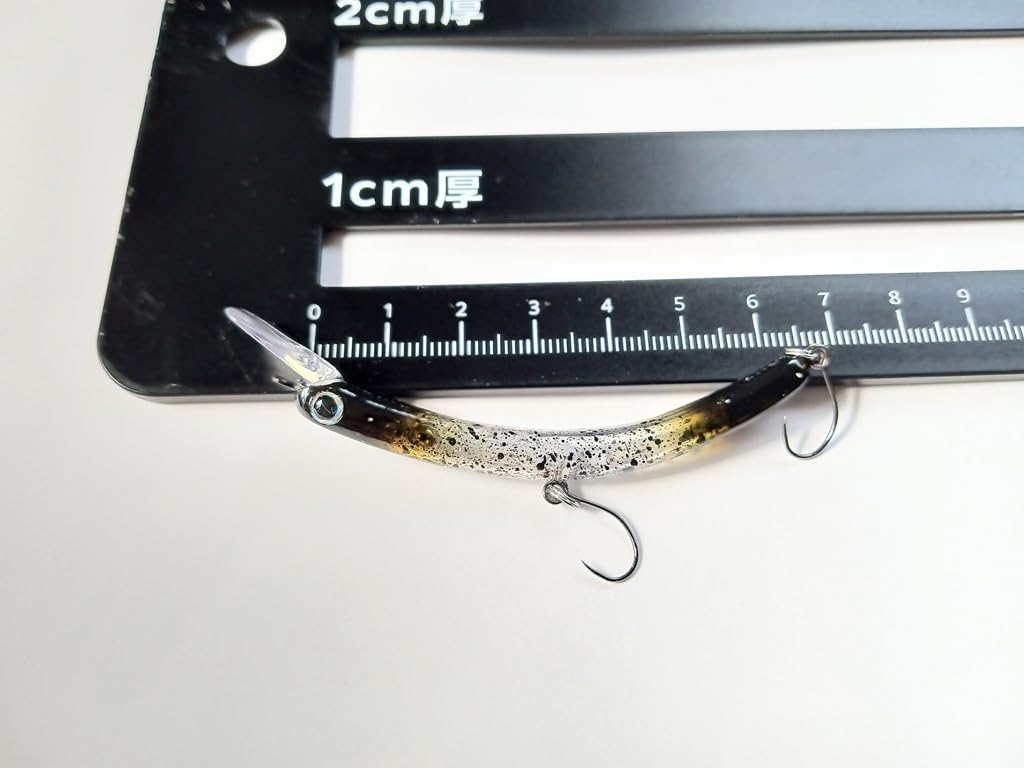 逆さまニョロ系クランクベイト ルアー 65mm 3.6g トラウト専用 バーブレスフック