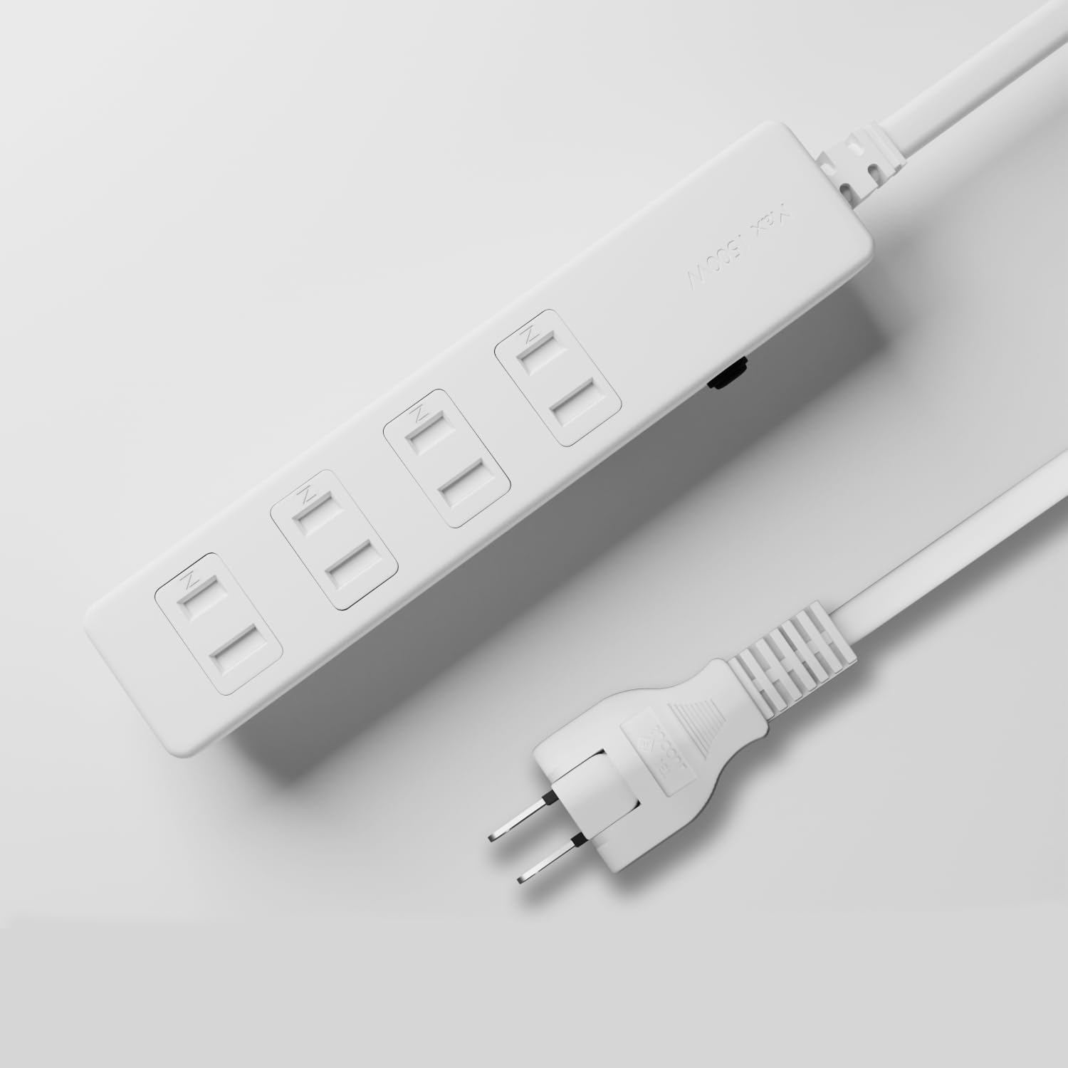 おしゃれな回転式5個口電源タップ 1.8m マグネットほこり防止 過電流防止ブレーカー付き