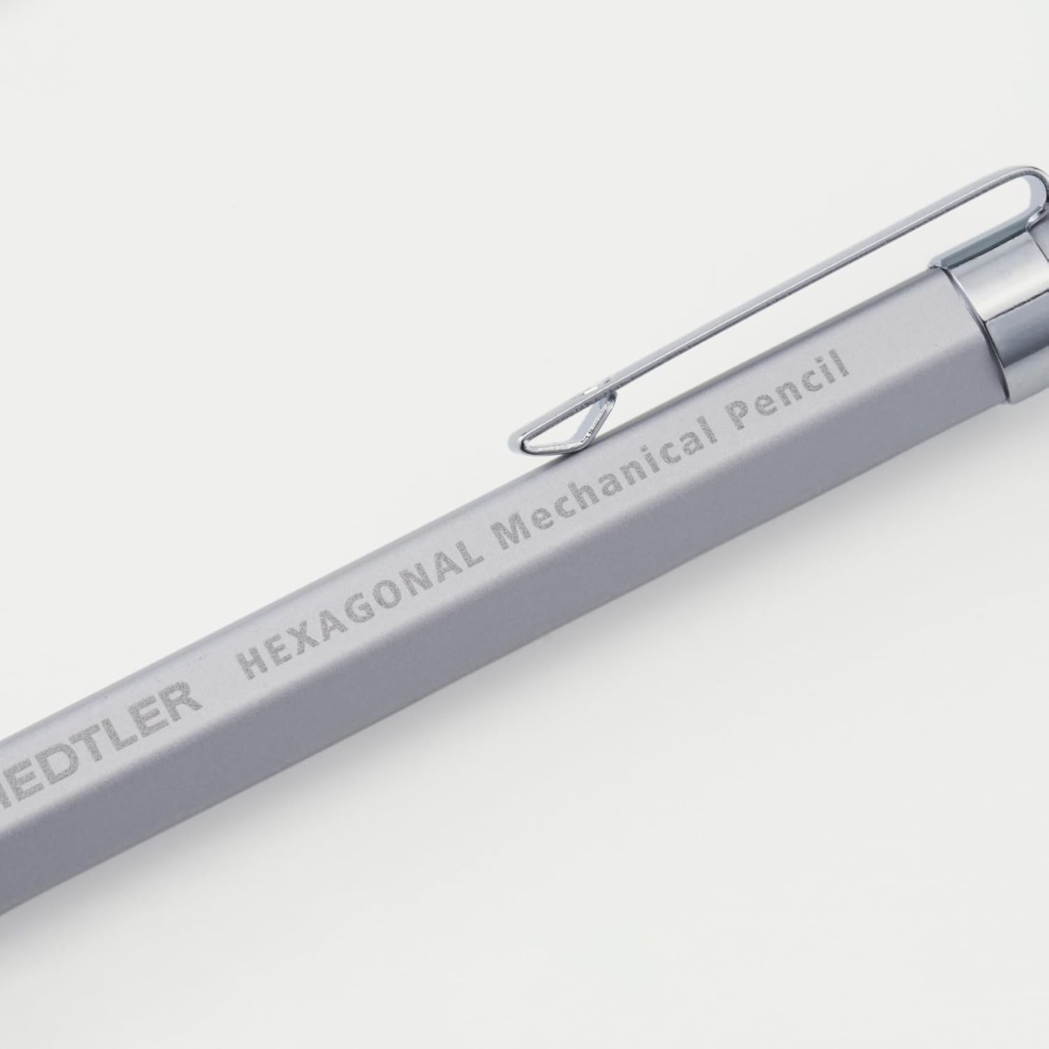 ヘキサゴナル 0.5mm シャープペンシル 【シルキーシルバー】