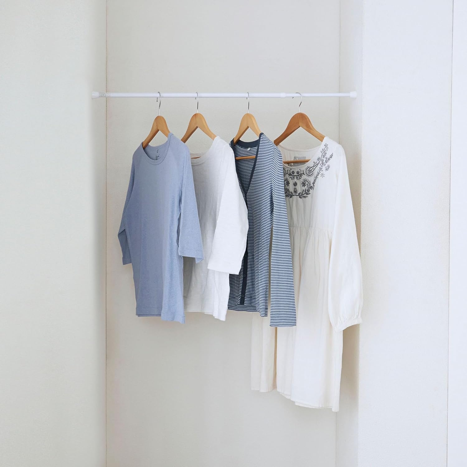 平安伸銅工業 つっぱり棒 スリムL ホワイト 幅110~190cm 耐荷重82kg パイプ直径1.6cm