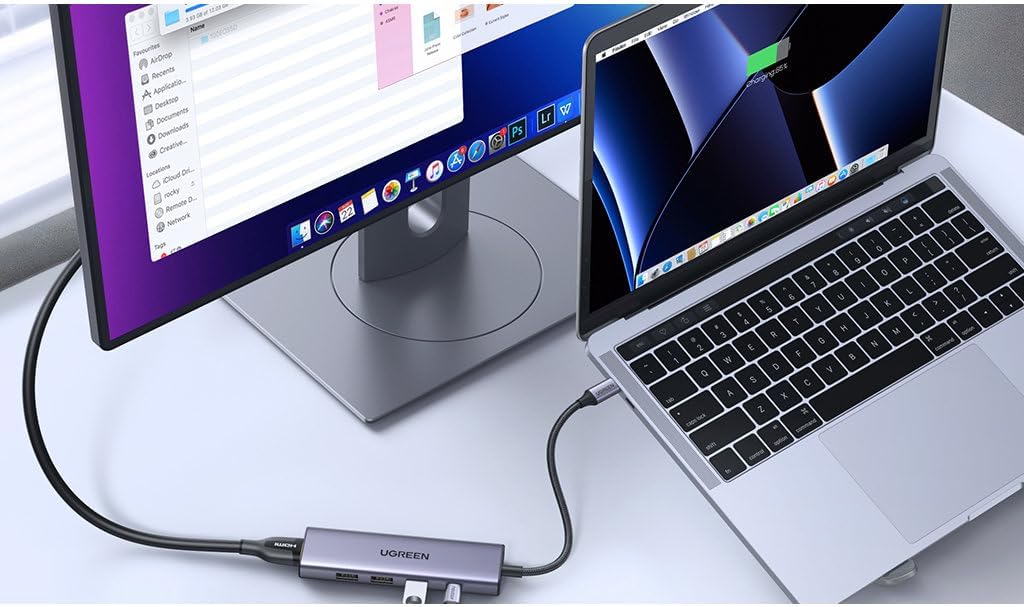 UGREEN Revodok 105 USB Cハブ 5ポート Type-C 100W PD急速充電対応 4K HDMI出力 スリムデザイン (グレー)