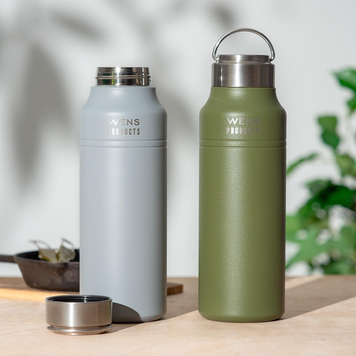 真空断熱ステンレス水筒 1000ml - 軽量・保冷・直飲みタイプ・アウトドア用 (グレー)