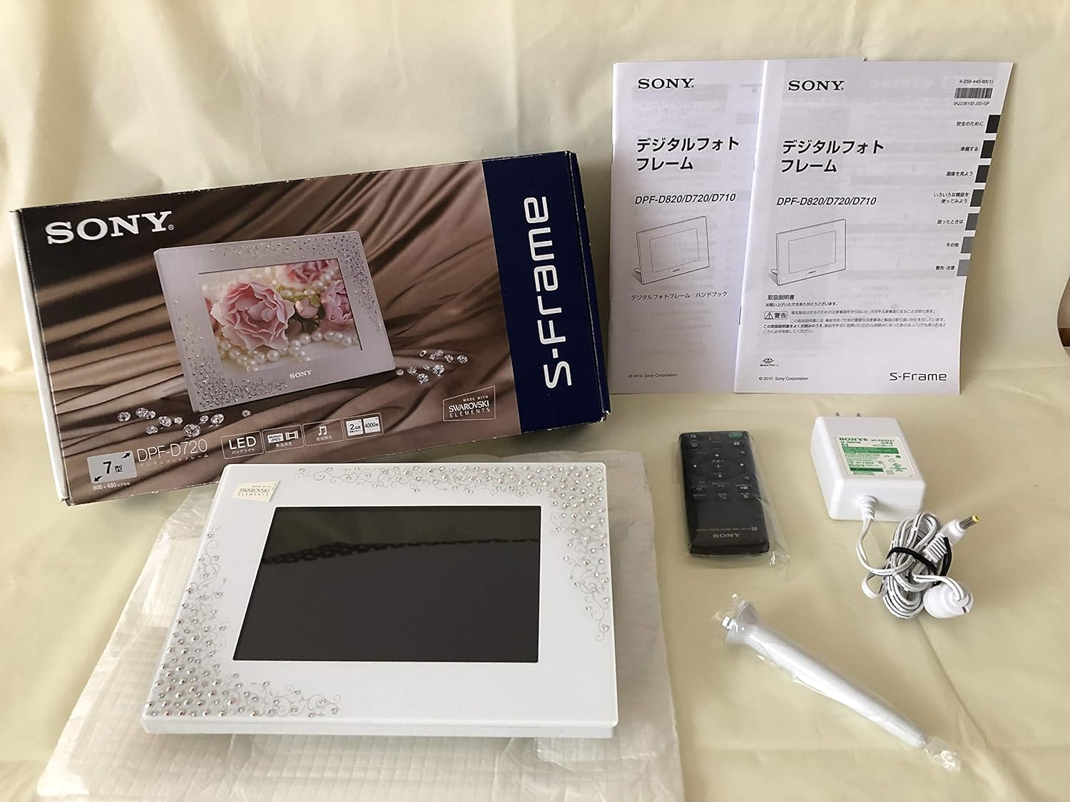 デジタルフォトフレーム SONY S-Frame D720 7型 2GB内蔵メモリー クリスタル&ホワイト