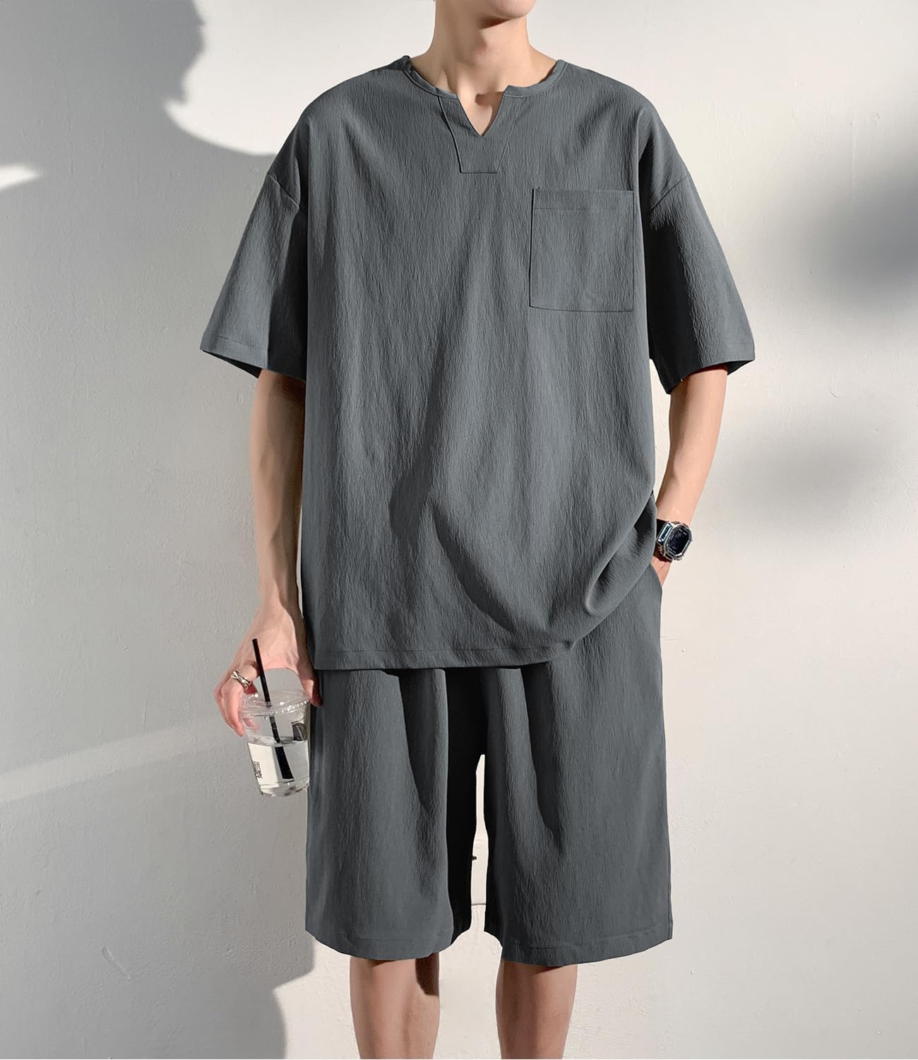夏のメンズ上下セット・カジュアルルームウェア（Tシャツ＋ハーフパンツ・大きいサイズ）