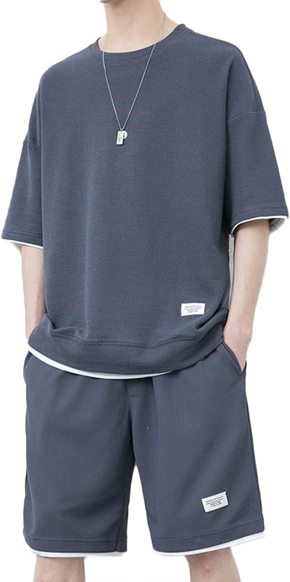 メンズ 半袖Tシャツ＆ハーフパンツセットアップ 夏向け ゆったりデザイン