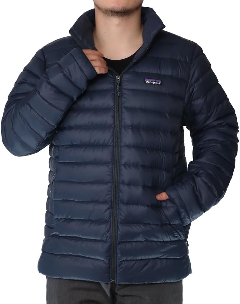 メンズライトダウンジャケット ナイロン素材 パタゴニア 84675 NEW NAVY