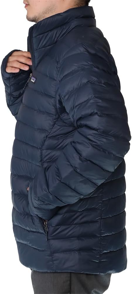 メンズライトダウンジャケット ナイロン素材 パタゴニア 84675 NEW NAVY