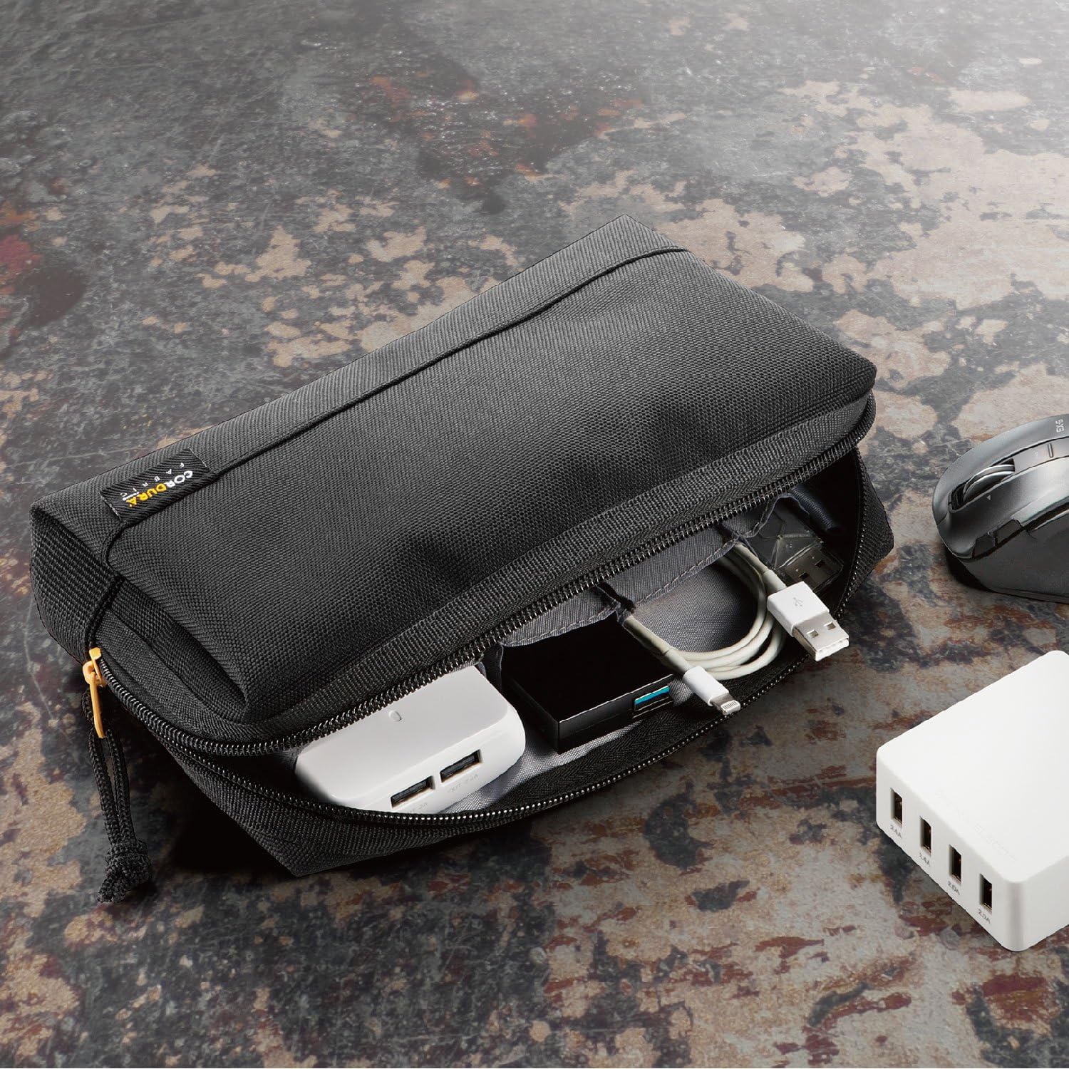 エレコム 大容量ガジェットポーチ 撥水 CORDURA1000 仕切り6ポケット ブラック BMA-CDGP01BK