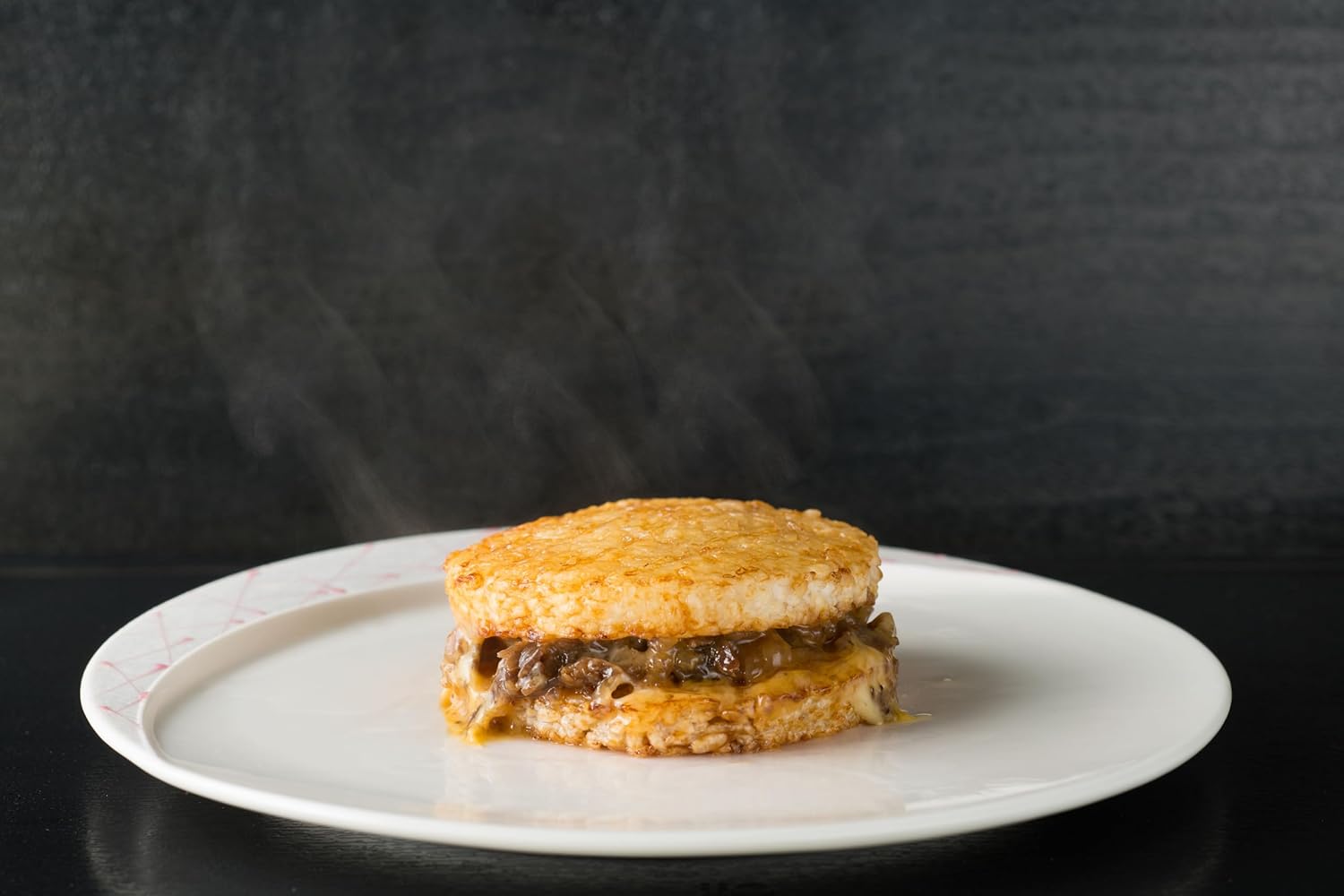 叙々苑焼肉チーズライスバーガー（冷凍）4個セット