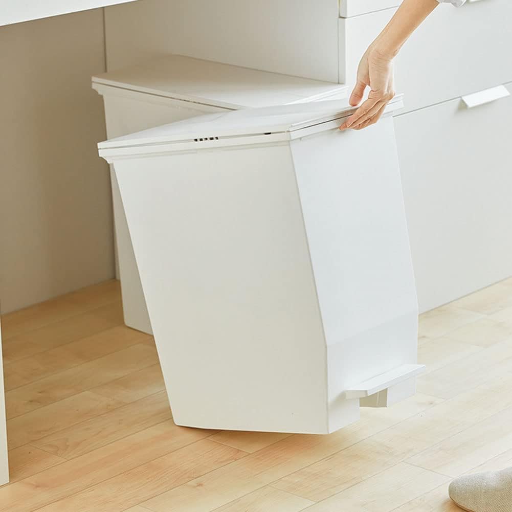 ペダル式リス型ゴミ箱45L ホワイト｜抗菌防汚 日本製