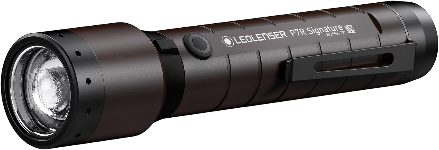 充電式高性能LEDフラッシュライト P Signatureシリーズ 最大4500lm