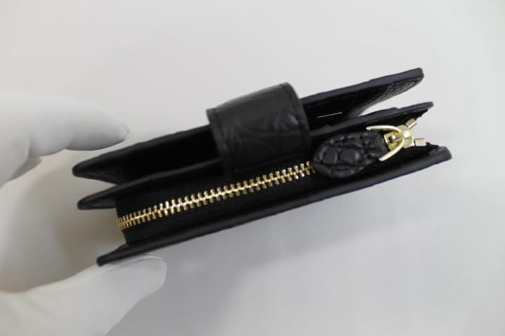 クロコダイル二つ折り財布（マット仕上げ・黒）
