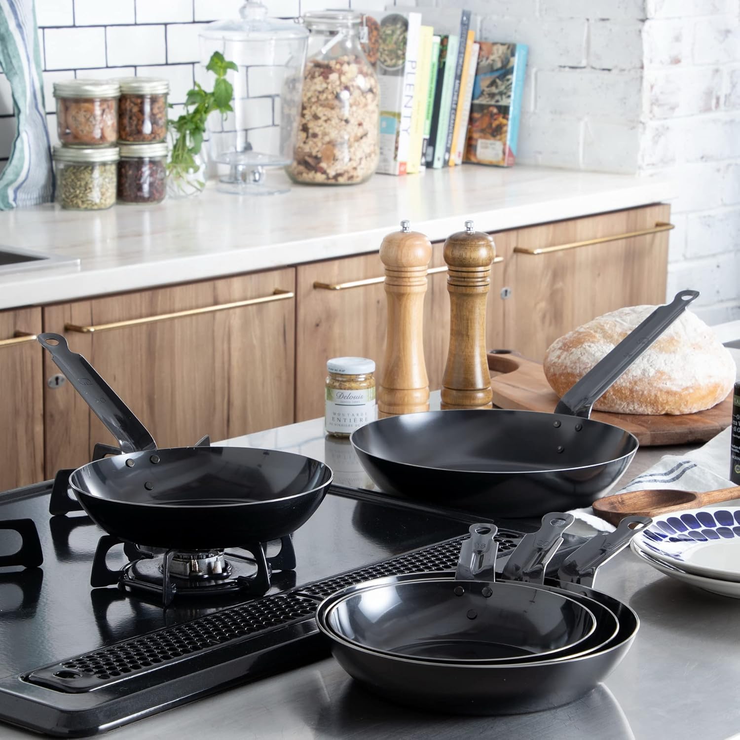 業務用 IH対応 鉄フライパン 24cm 厚板黒皮仕様・高熱伝導