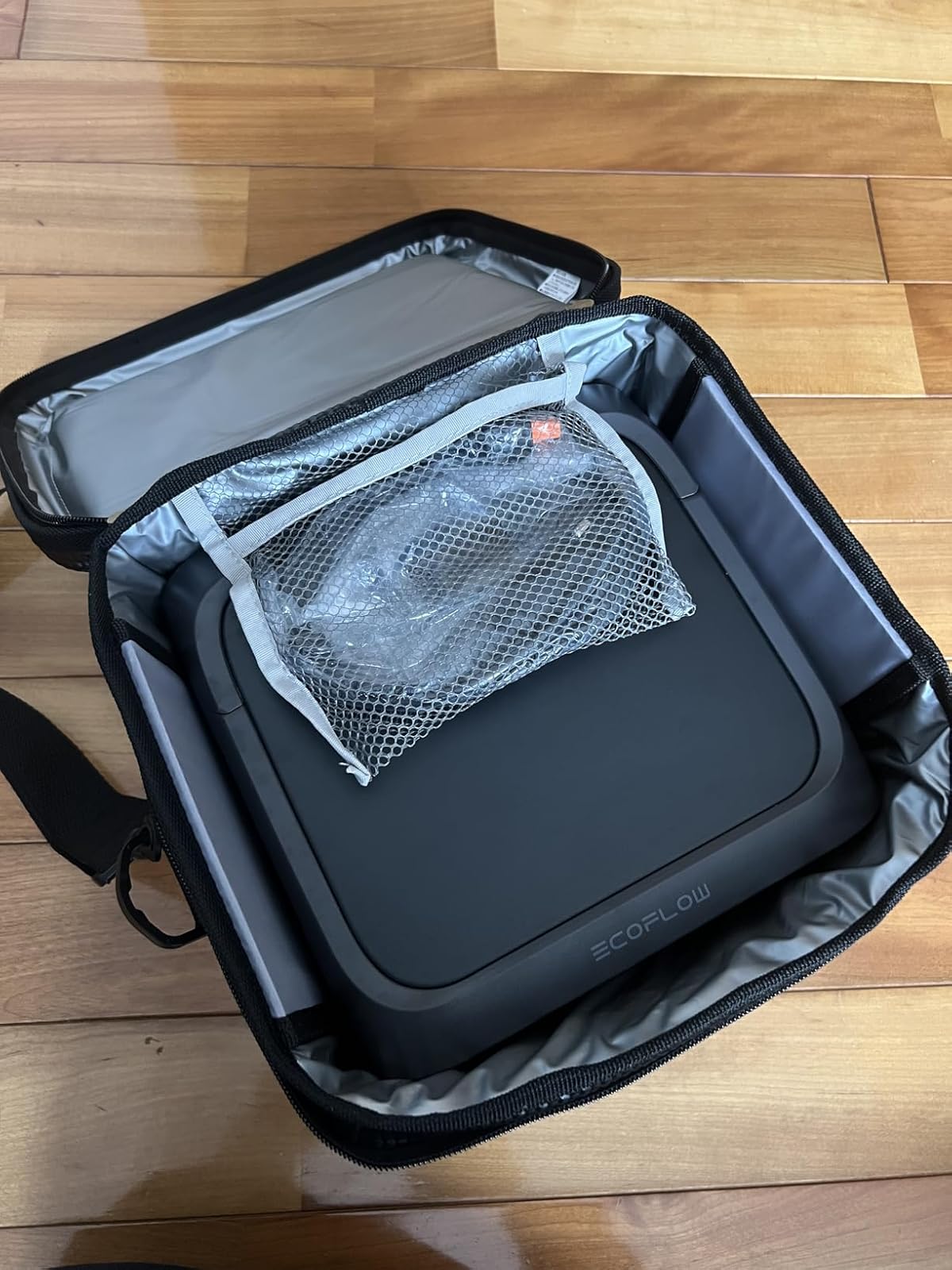 キャプテンスタッグ 保冷クーラーバッグ 12L/25L/43L 折り畳み収納可 ホワイト/ブラック/ベージュ