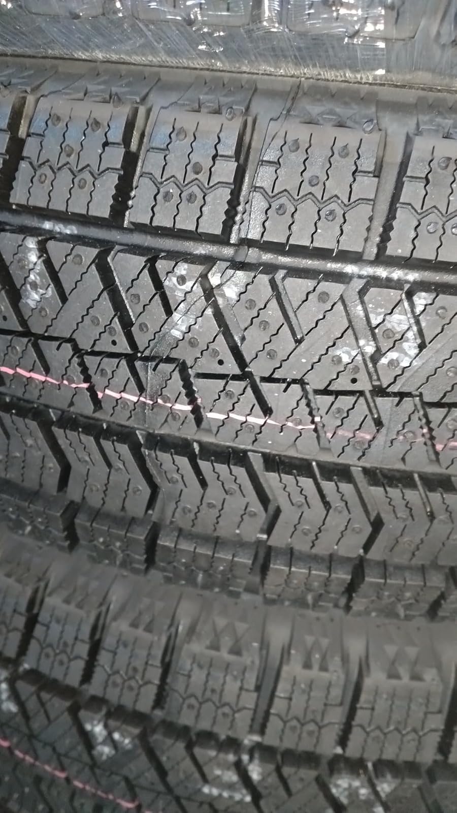 ブリヂストン ブリザック VRX2 スタッドレスタイヤ 215/45R17 1本