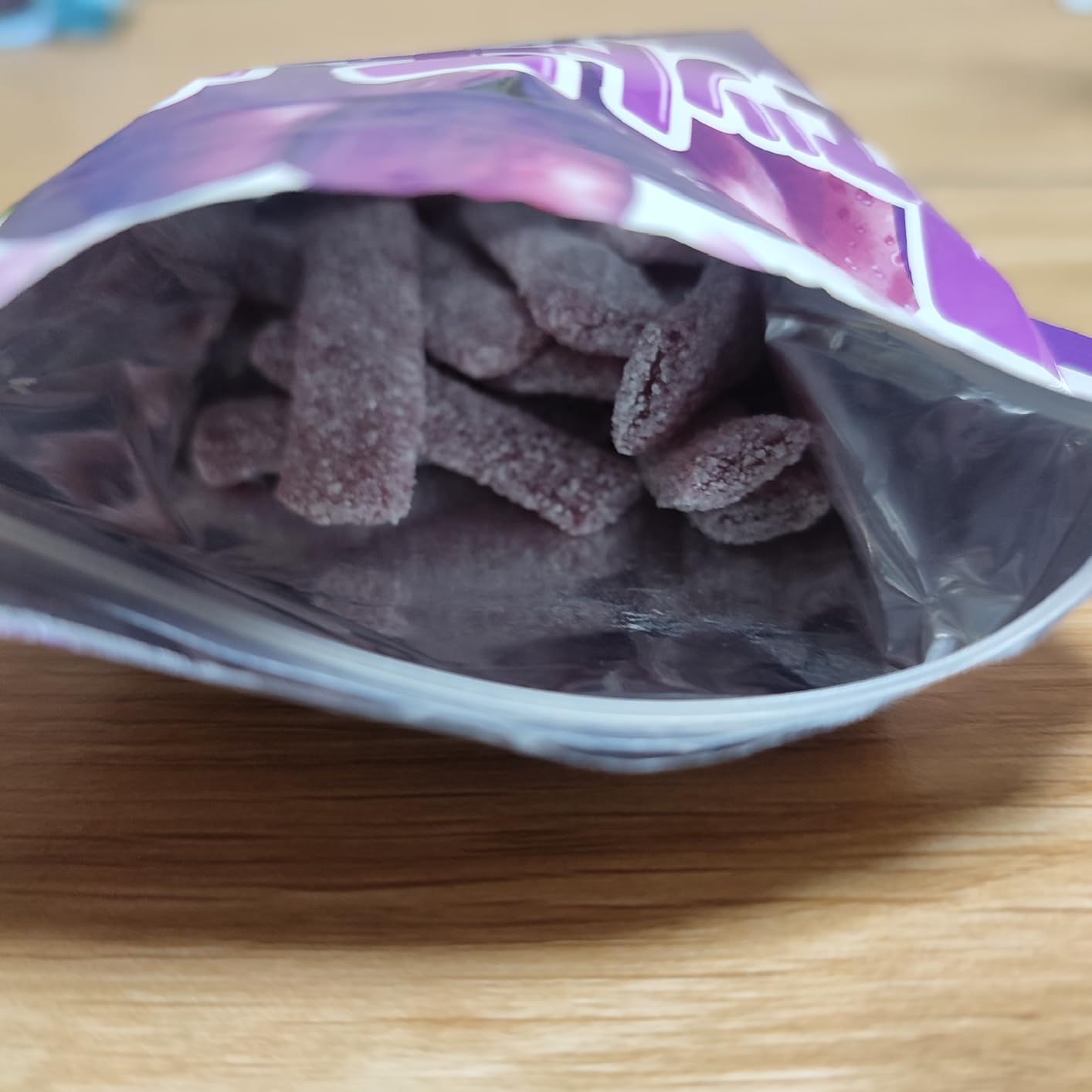 イタリアングレープ味 フェットチーネグミ 50g