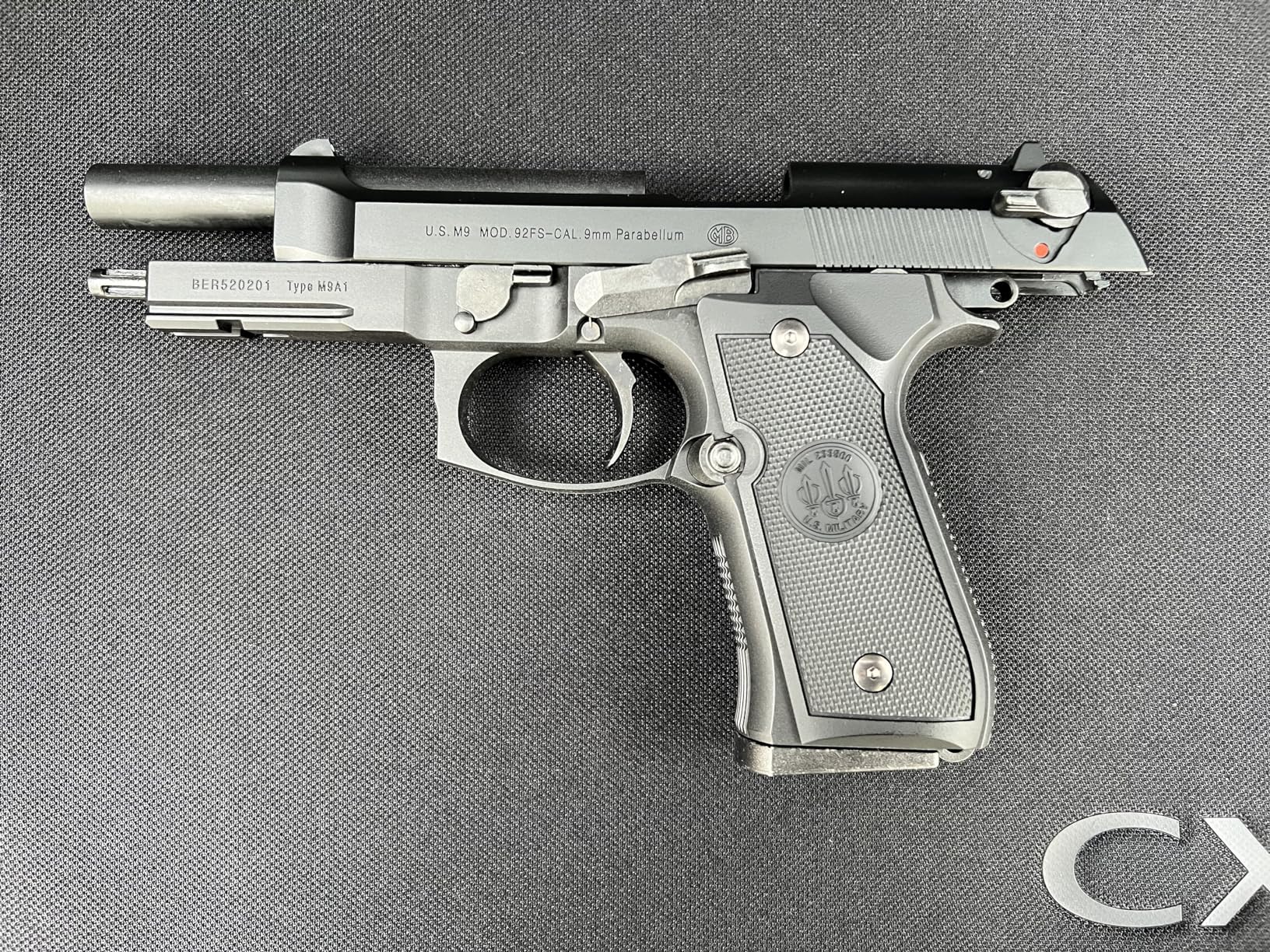 東京マルイ M9A1 ガスブローバックピストル (18歳以上用) ブラック