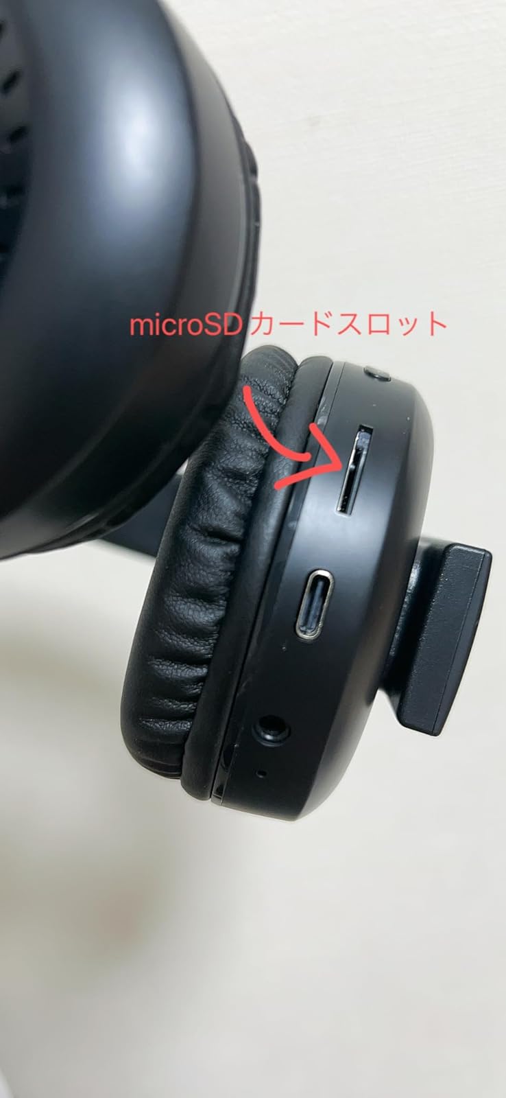 2025最新 Bluetooth5.3 ワイヤレスオーバーイヤーヘッドホン - 密閉型・15時間連続再生・ハンズフリー通話・通勤通学向け