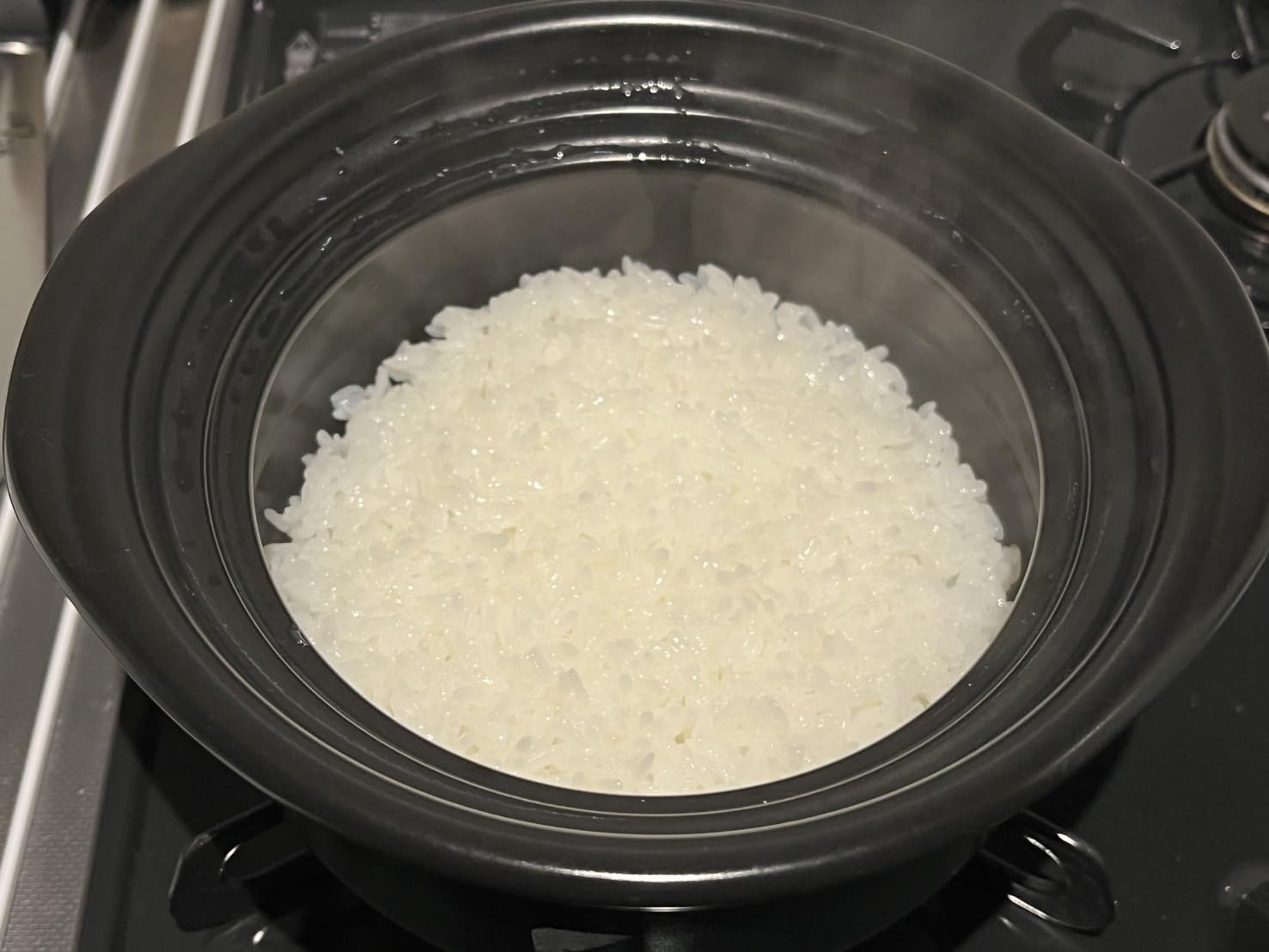 菊花模様 二重蓋瑠璃飯土鍋 2合用 - 銀峯陶器の炊飯器