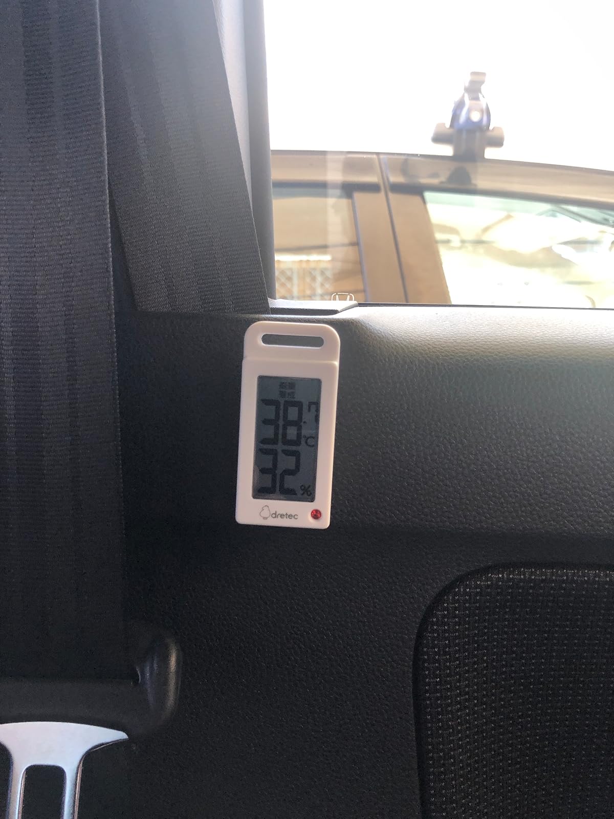 吸盤式カーソーラーファン F03