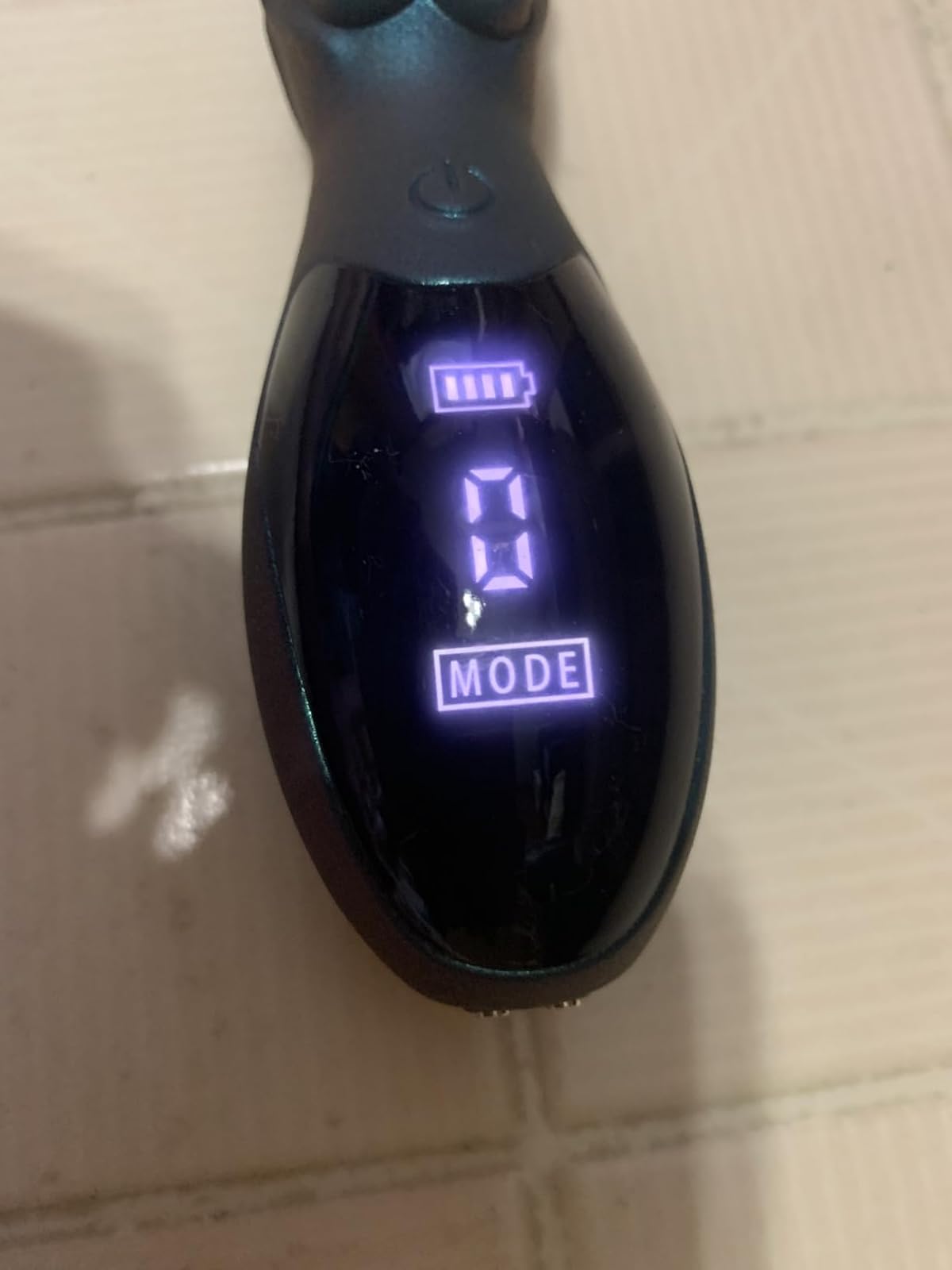 タコ型電動バイブ|9種類の振動モード|防水・USB充電・シリコン製