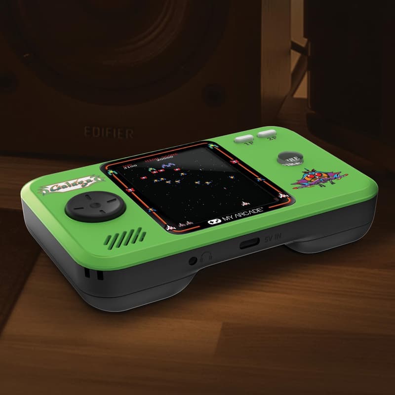 レトロなポータブルビデオゲームコンソール（Galaga/Galaxian、2.75インチカラー）