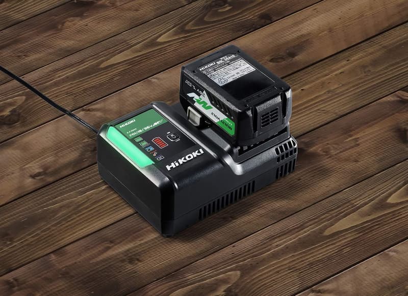 HiKOKI 急速充電器 14.4V~18V対応 USB端子付 低騒音タイプ UC18YDL2