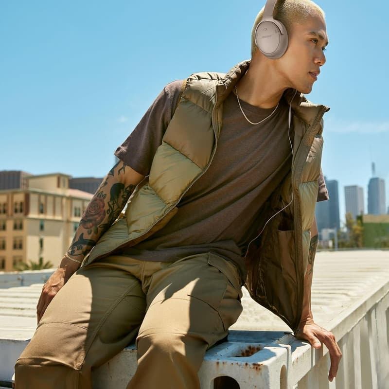 Bose QuietComfort ノイズキャンセリング 完全ワイヤレスヘッドホン サンドストーン