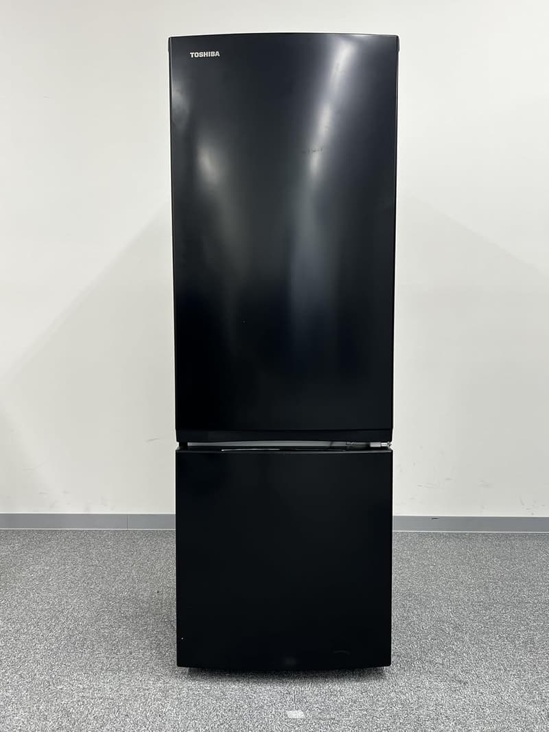2023年モデル 東芝 153L 2ドア冷蔵庫 省スペース右開き セミマットブラック