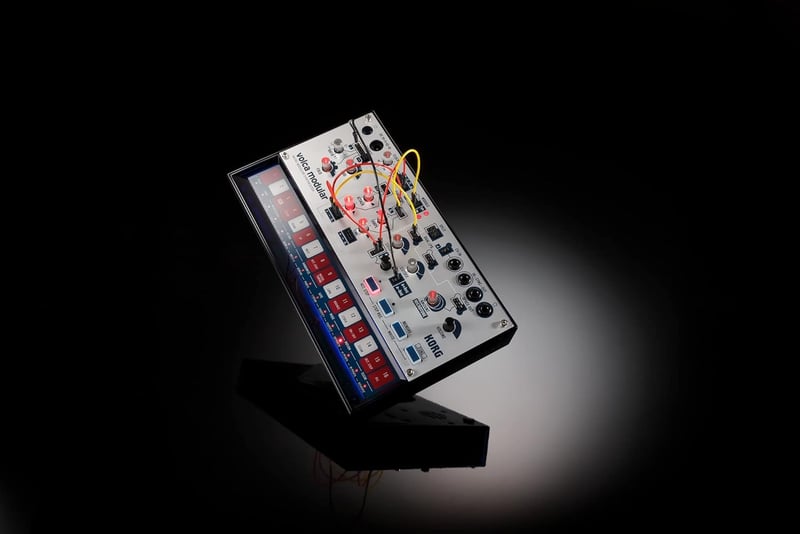 KORG volca modular モジュラーシンセサイザー（パッチングケーブル付属、電池駆動、スピーカー内蔵）