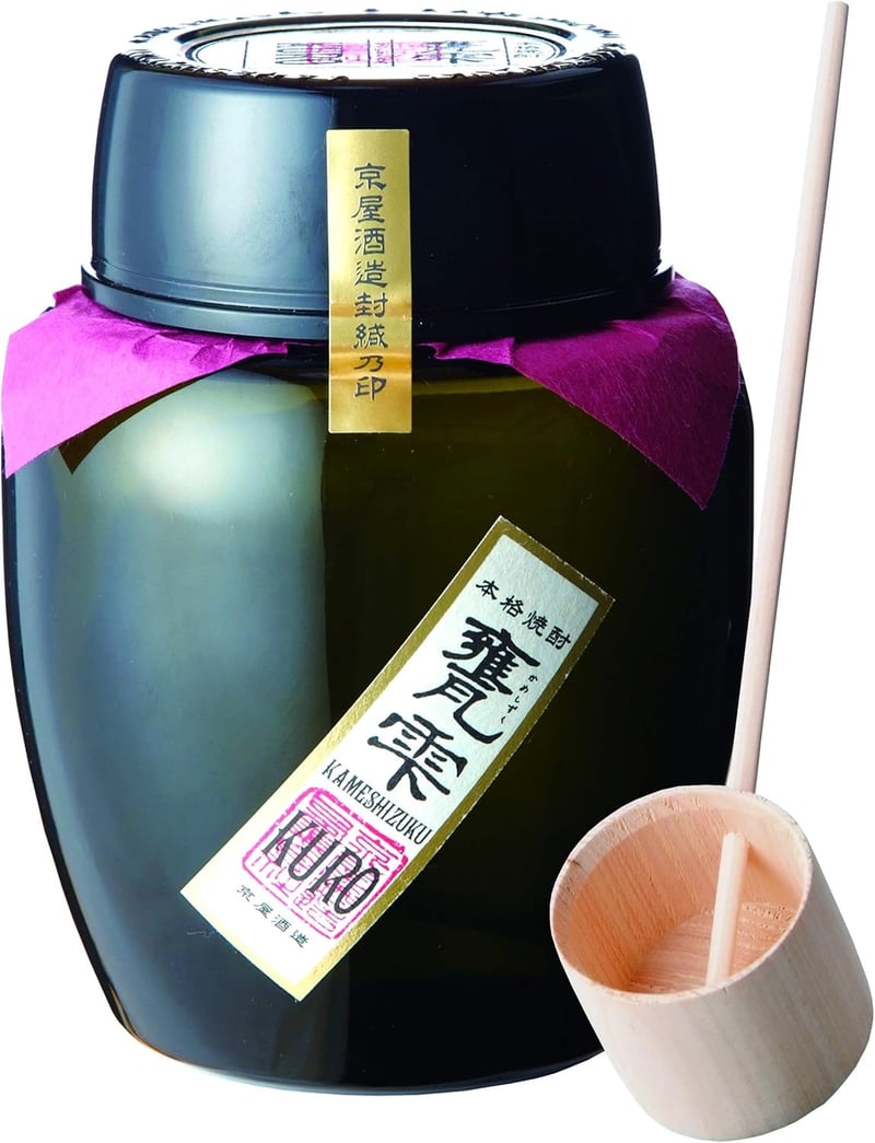甕雫 KURO 芋焼酎 20度 1800ml 黒麹 陶器