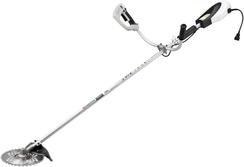 草刈機 京セラ AK-6000 軽量チップソー230mm ナイロンコード付き 178cm【庭や狭い場所に最適】