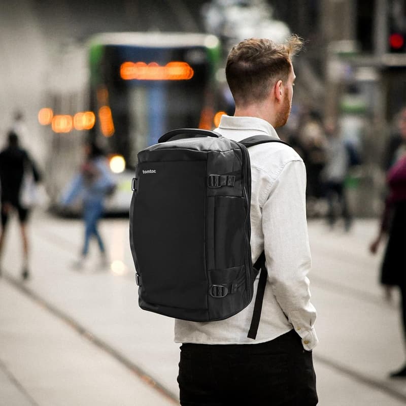 機内持ち込み対応 40L 大容量 リュックサック メンズ 撥水加工 ビジネス対応 17.3型PC収納