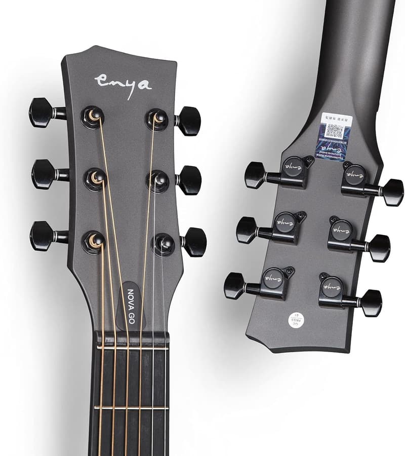 初心者向けEnya Nova Go カーボン製ミニアコースティックギターキット（ブラック、ケース・ストラップ付）