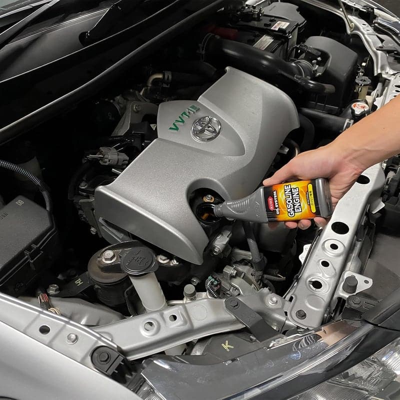 ガソリン車用エンジンオイル添加剤 180ml【KURE/呉工業】