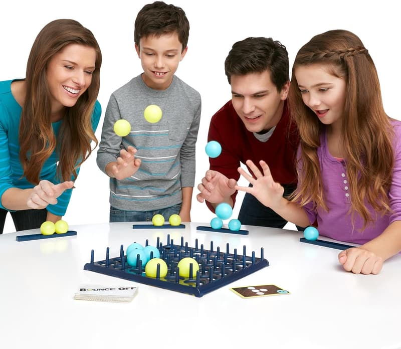 バウンス・オフ ボードゲーム 正規品 2～4人用 7歳以上 パーティーゲーム