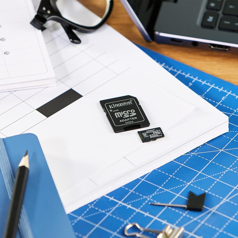 Nintendo Switch対応 256GB microSDカード Kingston Canvas Select Plus UHS-I V30 A1 最大100MB/s