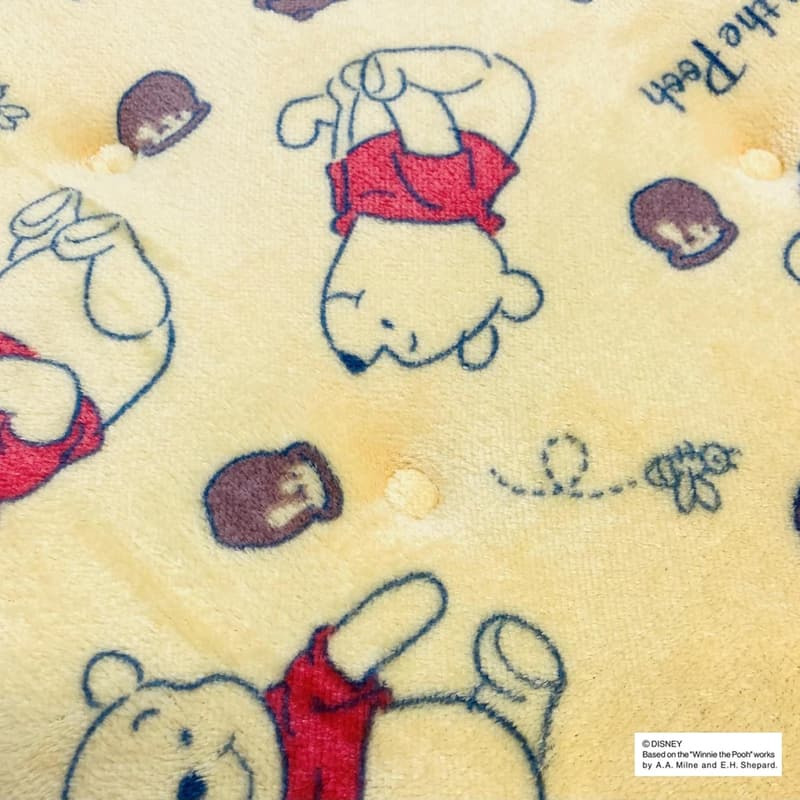 あったかフランネル シートクッション (くまのプーさん) 43x43x4cm イエロー Disney