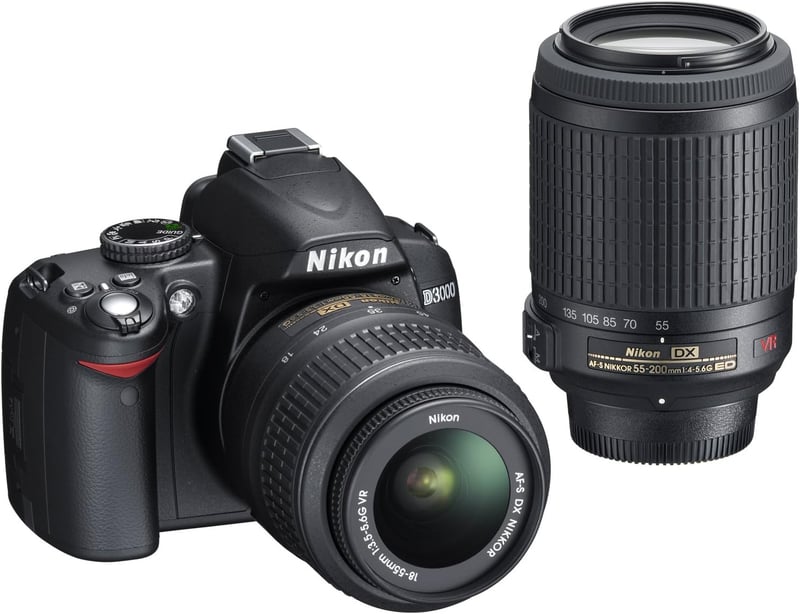 Nikon デジタル一眼レフカメラ D3000 ダブルズームキット