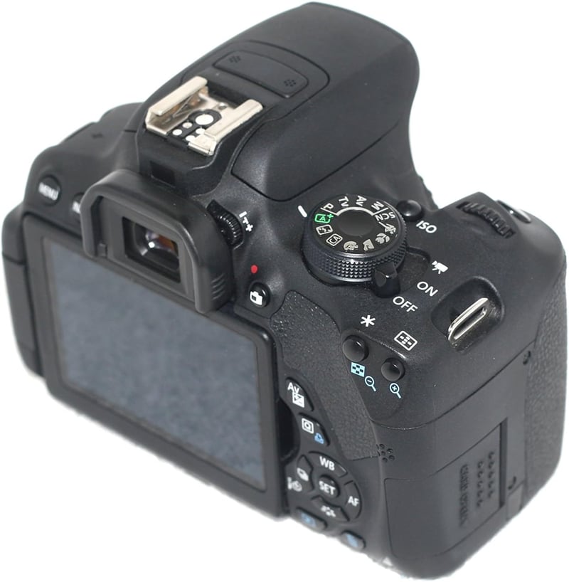 Canon デジタル一眼レフカメラ EOS Kiss X7i ボディ