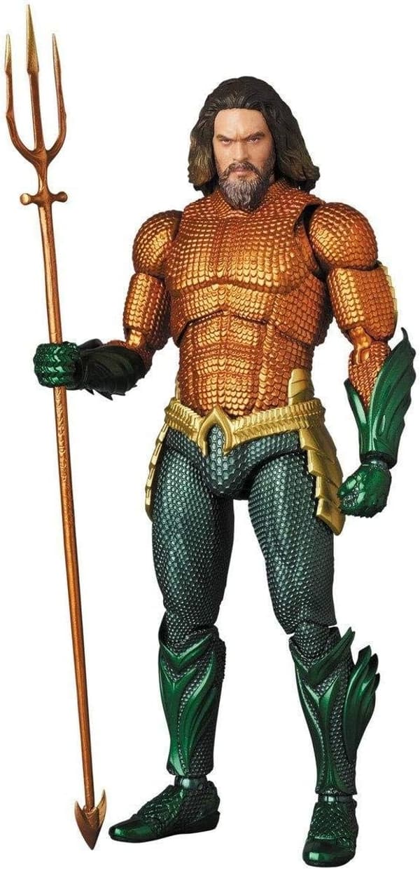 アクアマン・アクションフィギュア（MAFEX No.095）全高約160mm 塗装済み