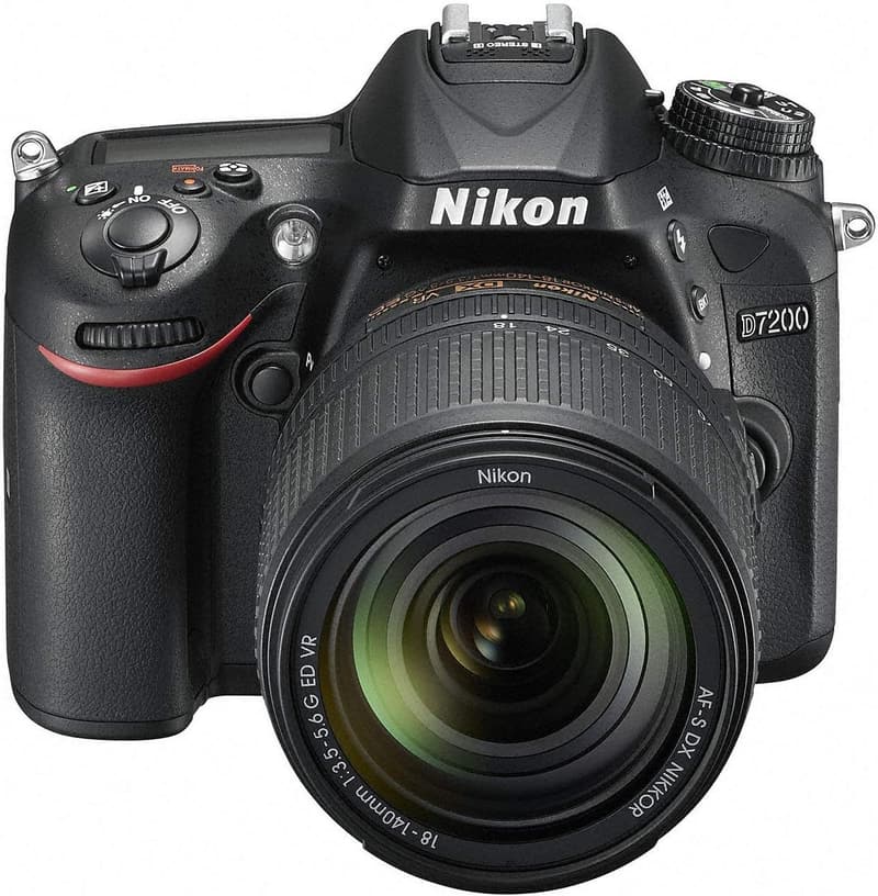 Nikon デジタル一眼レフカメラ D7200 18-140mm レンズキット