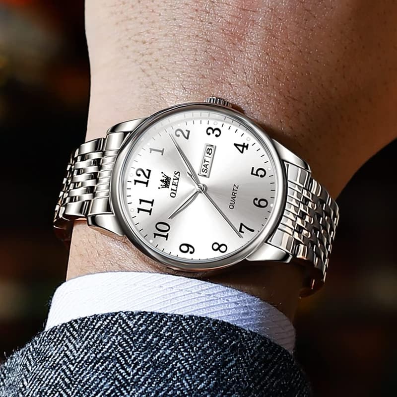 ビジネスマン向け 防水アナログ腕時計 ステンレスメタルバンド シルバー文字盤