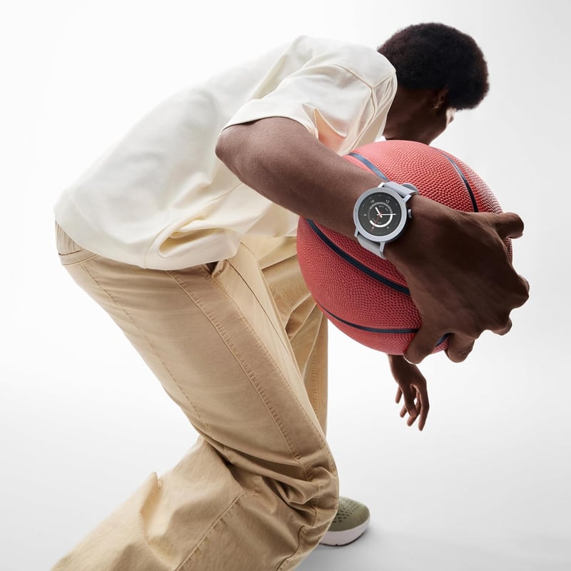 「2024年度グッドデザイン賞受賞 Nothing Watch Pro 2 スマートウォッチ アッシュグレー」