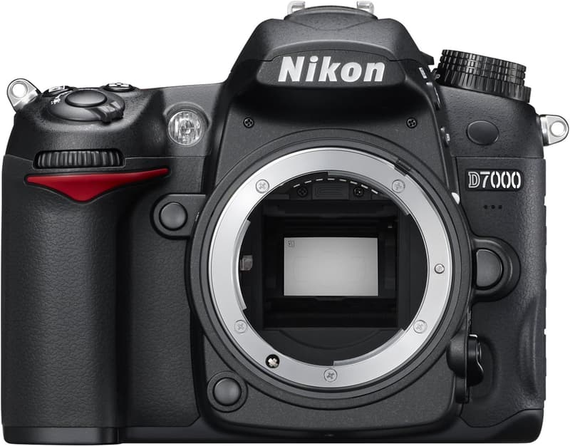 Nikon デジタル一眼レフカメラ D7000 ボディ