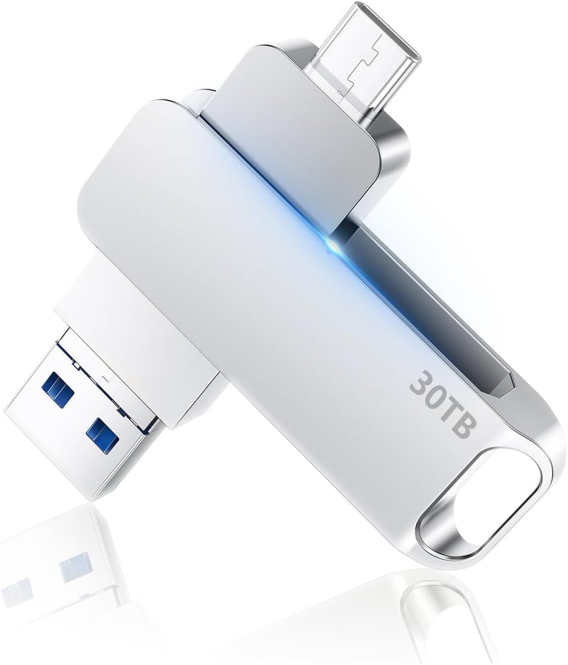 30TB USB3.0フラッシュメモリ - 高速・防水・耐衝撃 軽量合金製