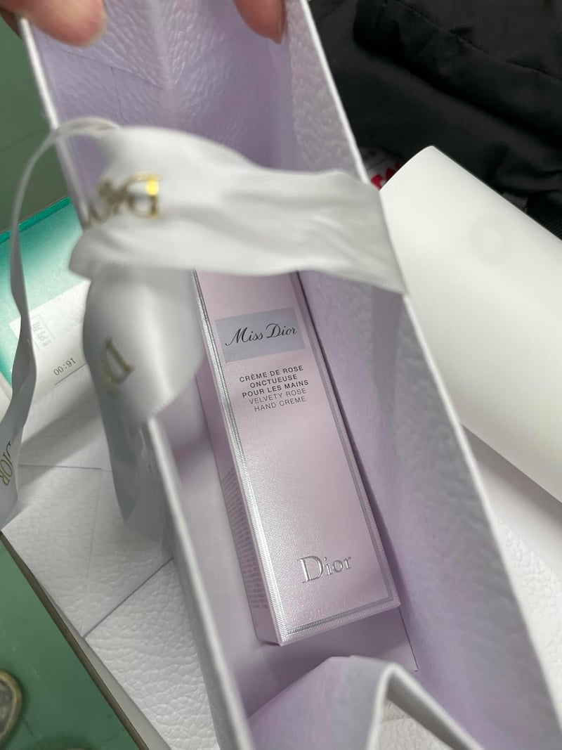 ミスディオール ハンドクリーム ギフトセット 50ml